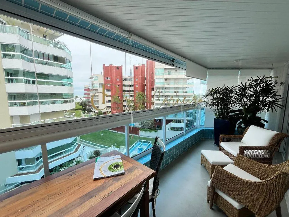 Apartamento, 3 quartos, 215 m² - Foto 1
