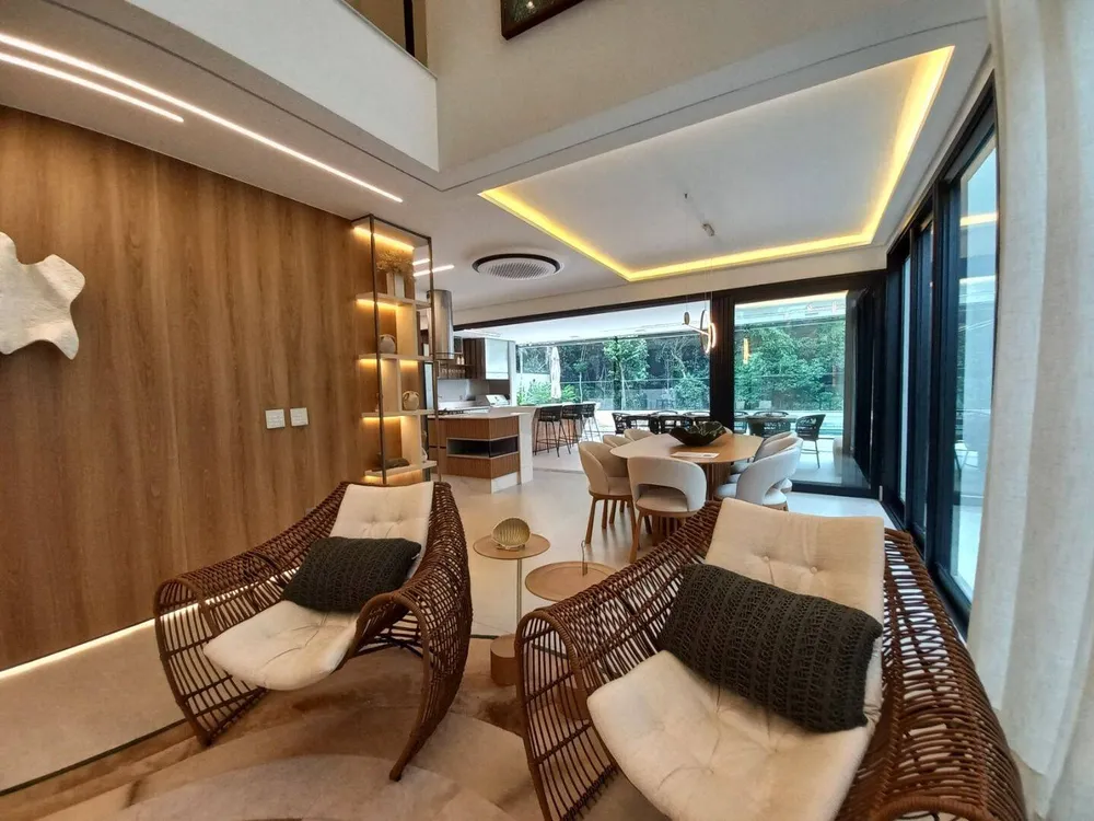 Casa, 6 quartos, 455 m² - Foto 1