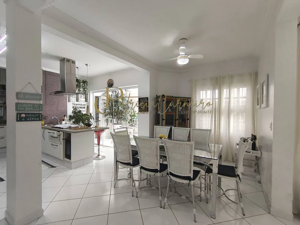 Casa, 4 quartos, 164 m² - Foto 1