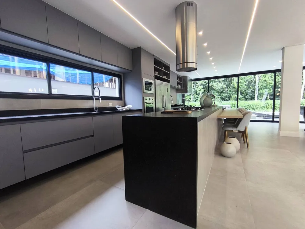 Casa, 6 quartos, 420 m² - Foto 4