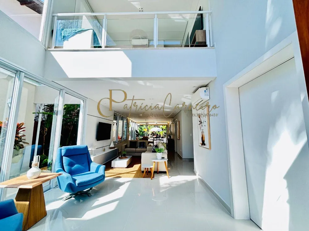 Casa, 5 quartos, 285 m² - Foto 1