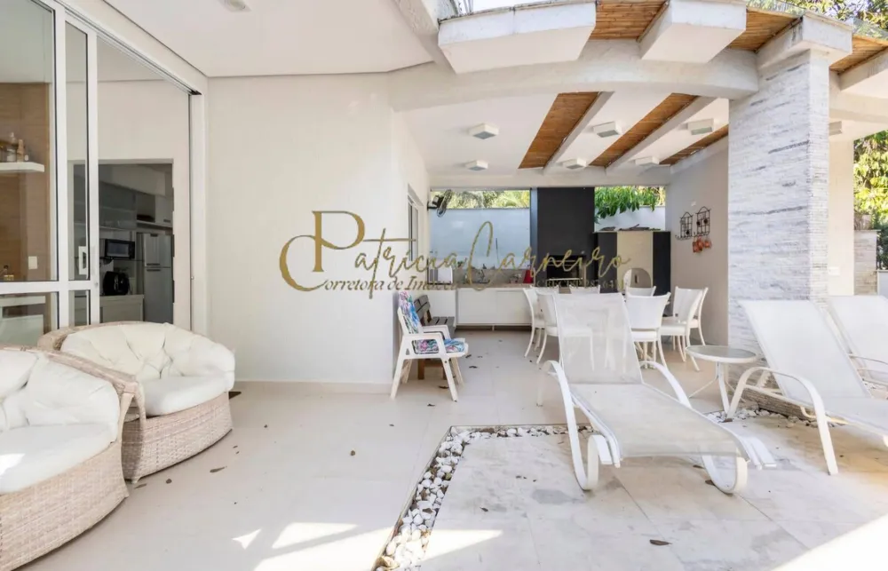 Casa, 6 quartos, 326 m² - Foto 1