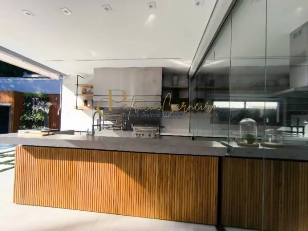 Casa, 7 quartos, 731 m² - Foto 4