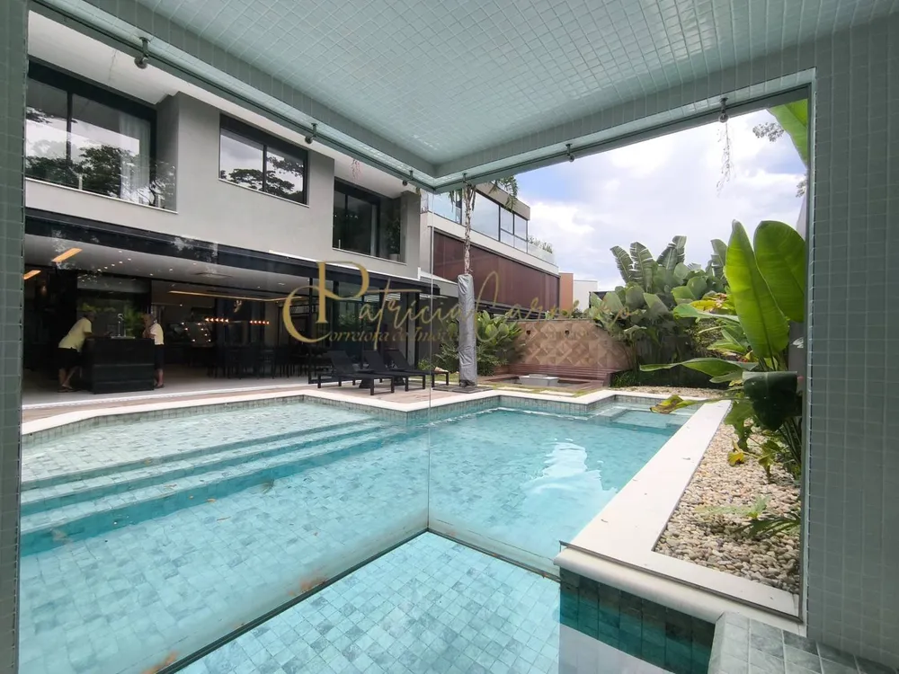 Casa, 7 quartos, 620 m² - Foto 1