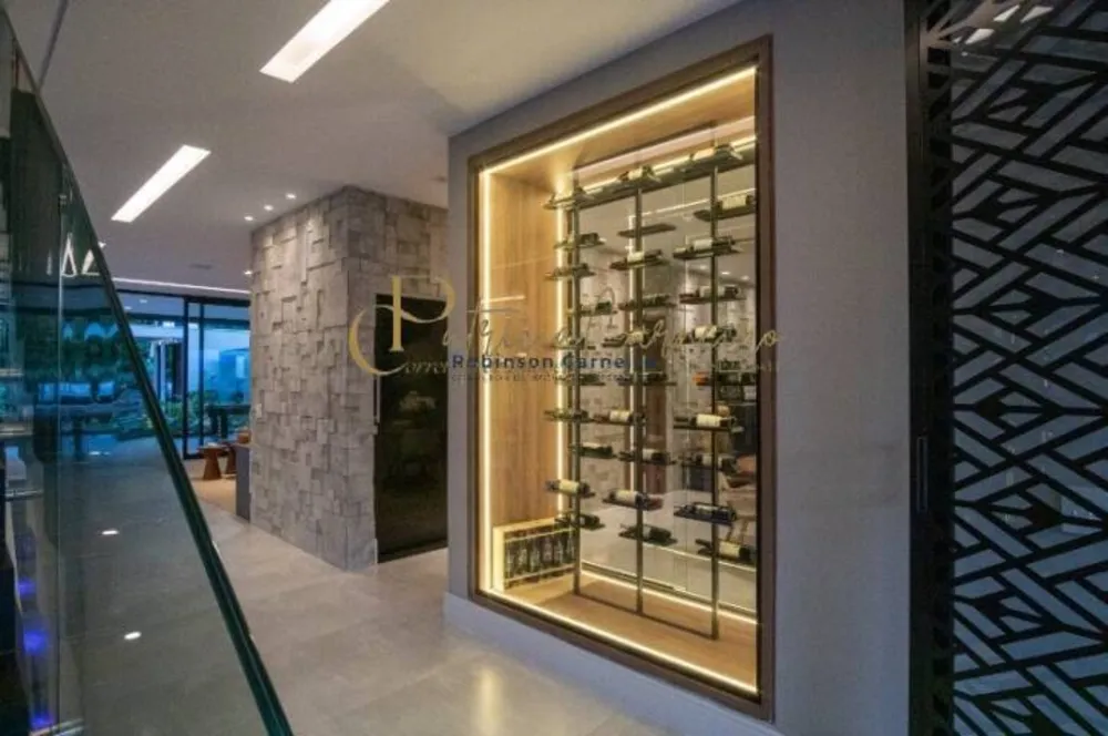Casa, 7 quartos, 739 m² - Foto 1