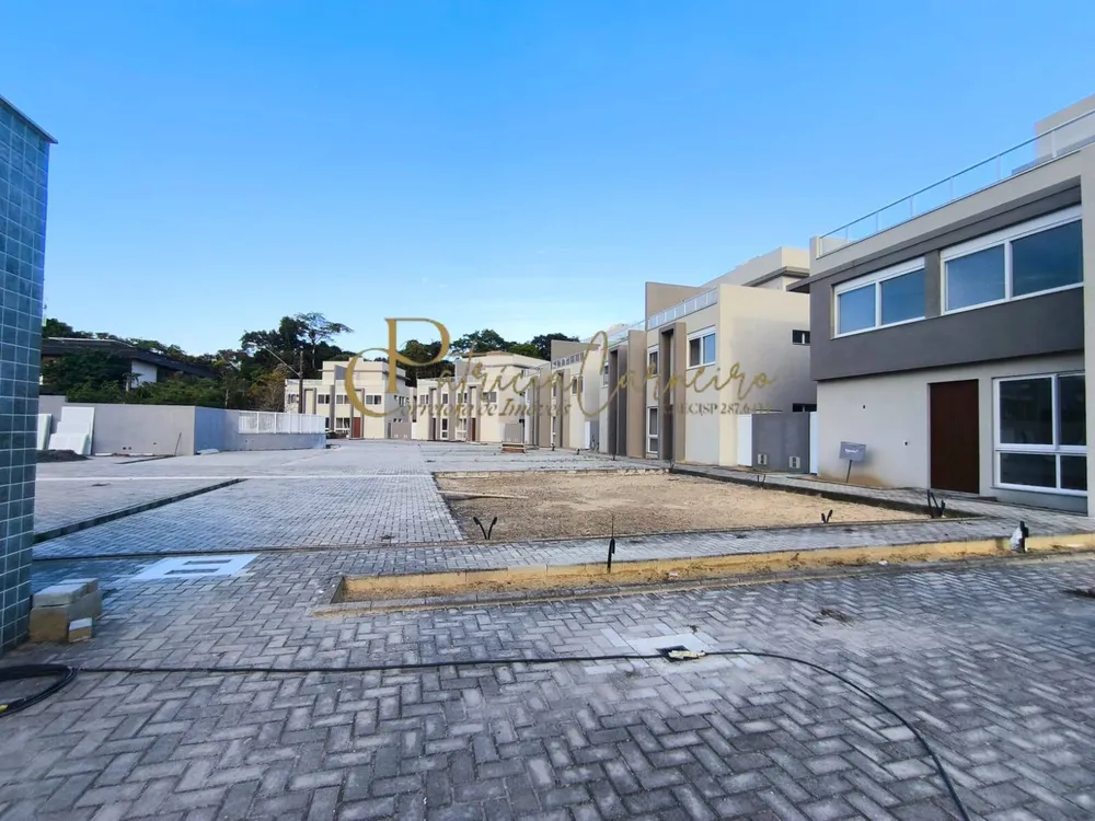 Casa, 6 quartos, 310 m² - Foto 4