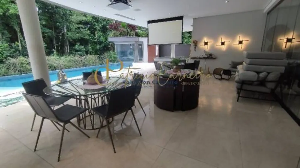 Casa, 8 quartos, 642 m² - Foto 1