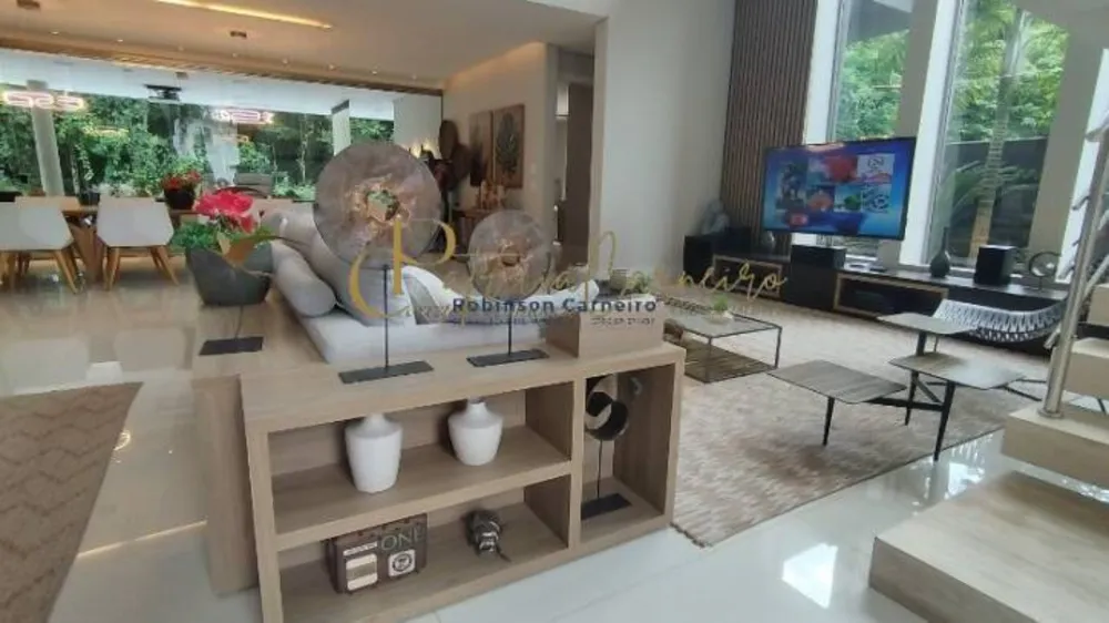 Casa, 8 quartos, 642 m² - Foto 2