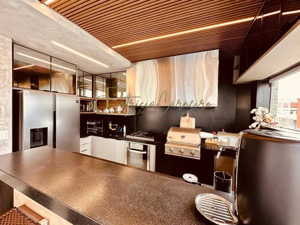 Cobertura, 3 quartos, 214 m² - Foto 9