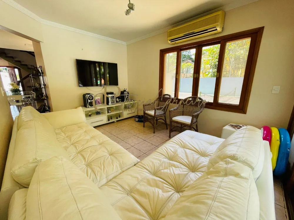 Casa, 4 quartos, 300 m² - Foto 1