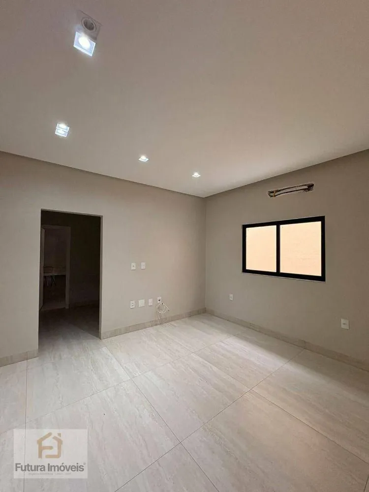 Casa, 3 quartos, 207 m² - Foto 3