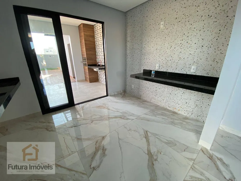 Casa, 4 quartos, 209 m² - Foto 3