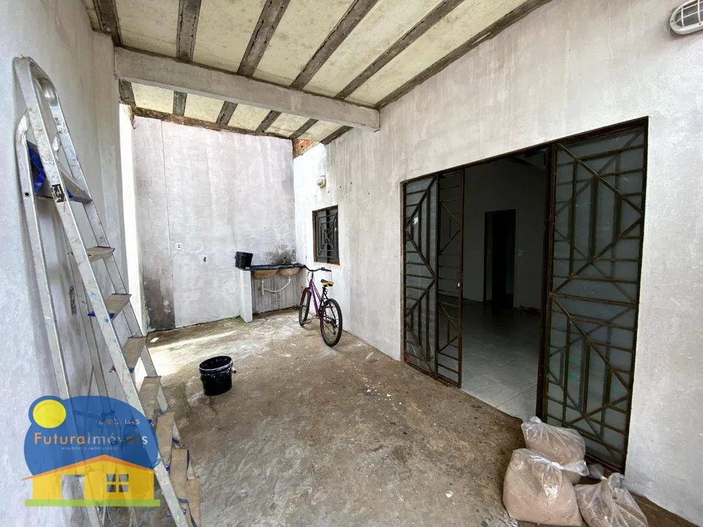 Casa, 3 quartos, 60 m² - Foto 1