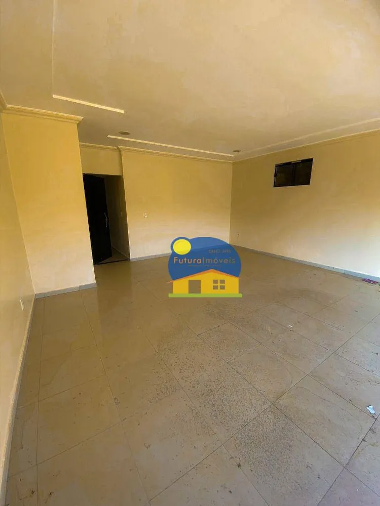 Casa, 3 quartos, 239 m² - Foto 4