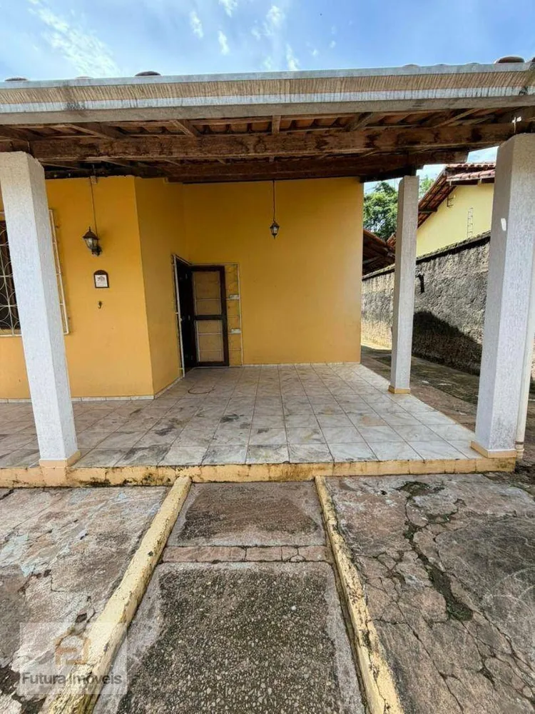 Casa, 3 quartos, 198 m² - Foto 1