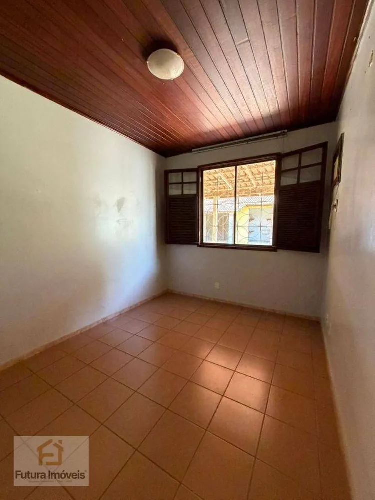 Casa, 3 quartos, 198 m² - Foto 4