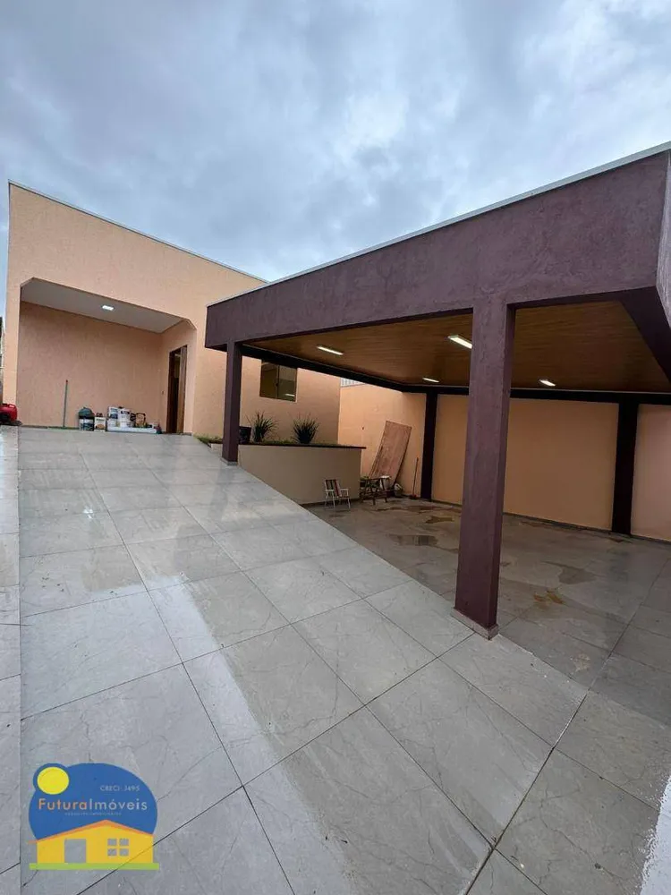 Casa, 3 quartos, 168 m² - Foto 1