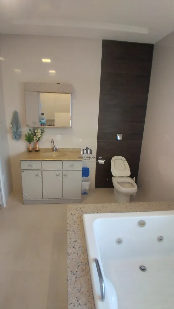 Casa, 4 quartos, 215 m² - Foto 11