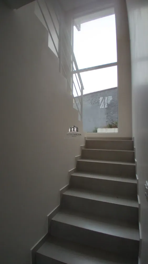 Casa, 4 quartos, 215 m² - Foto 8