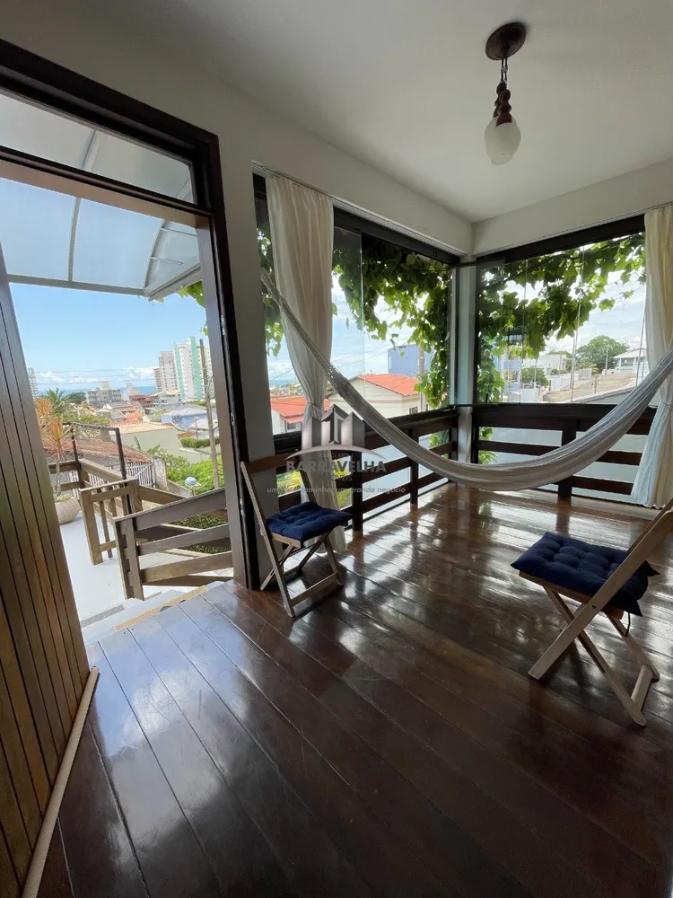 Casa, 4 quartos, 184 m² - Foto 2