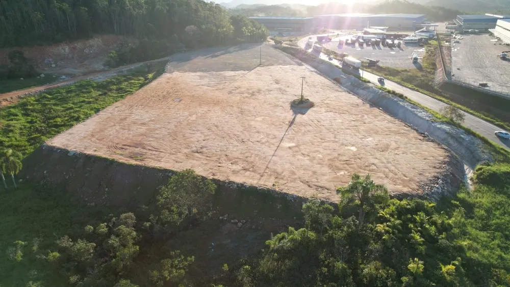 Loteamento e Condomínio, 2 hectares - Foto 1