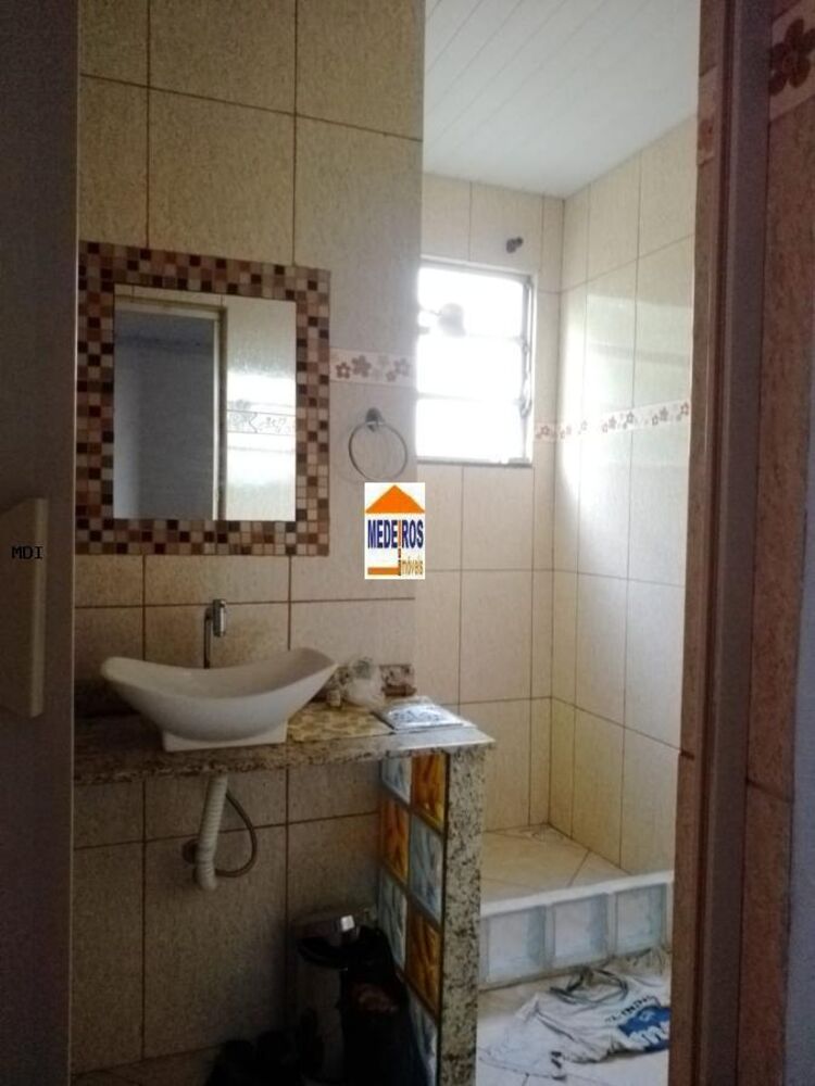 Casa à venda com 2 quartos, 90m² - Foto 7