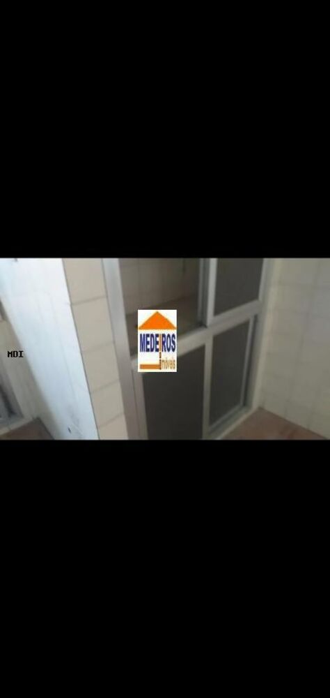 Casa à venda com 2 quartos, 200m² - Foto 10