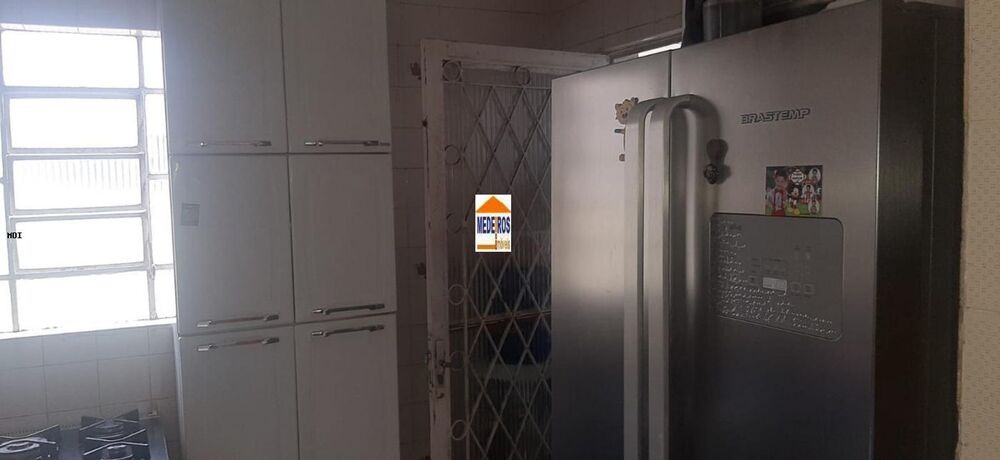 Casa, 3 quartos, 250 m² - Foto 9