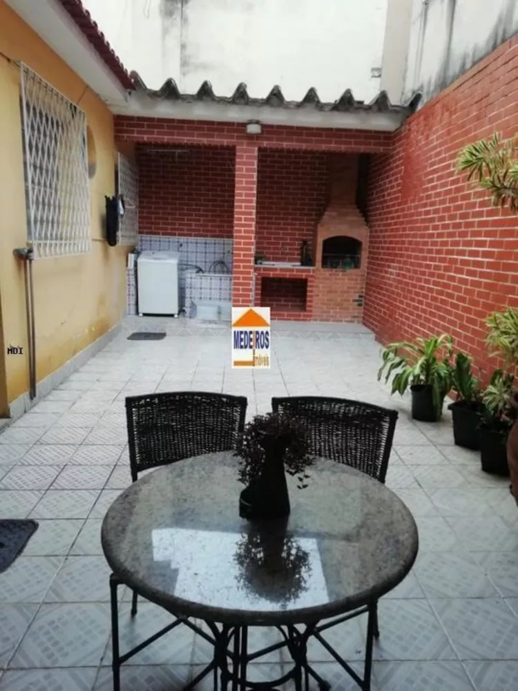 Casa, 4 quartos, 240 m² - Foto 15