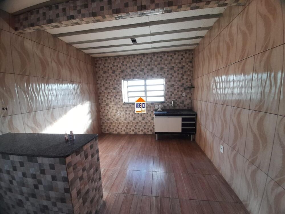 Casa à venda com 2 quartos, 140m² - Foto 8