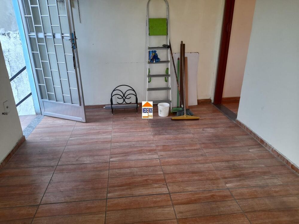 Casa à venda com 2 quartos, 140m² - Foto 10