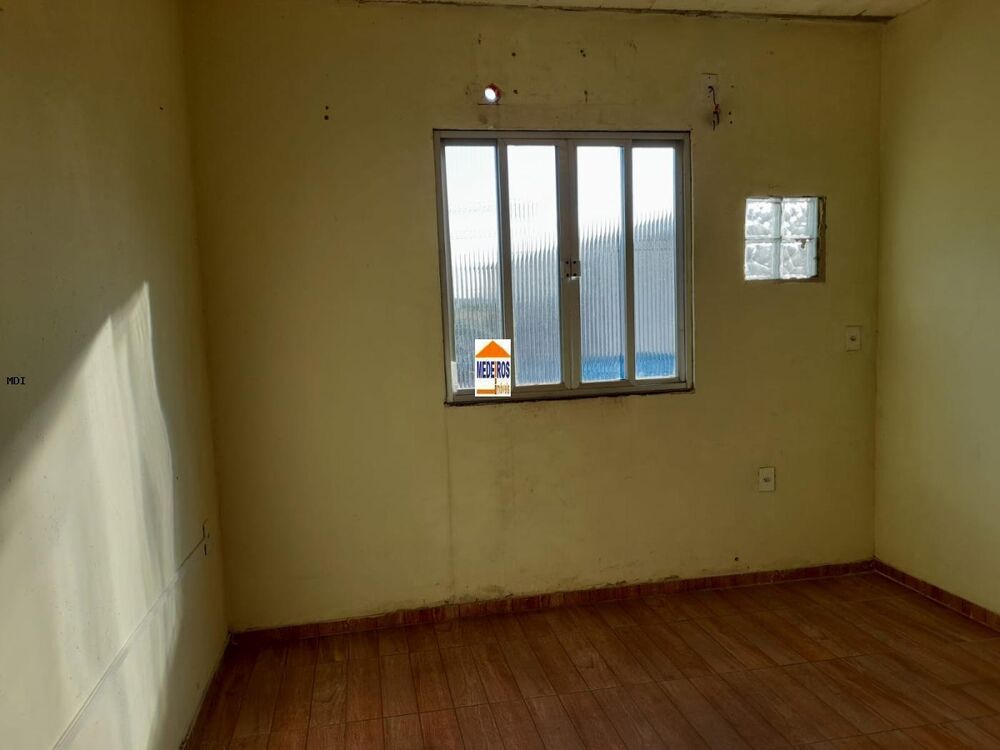 Casa à venda com 2 quartos, 140m² - Foto 9