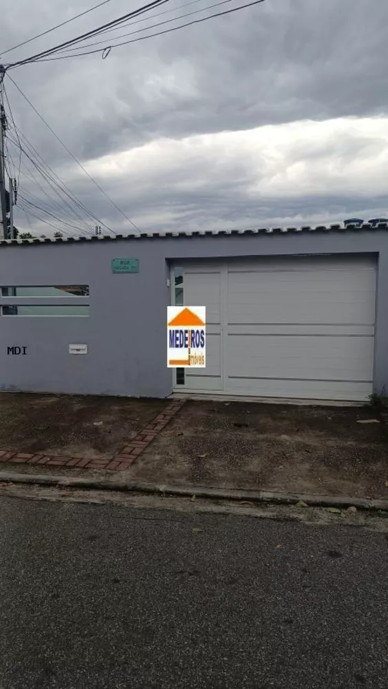 Casa, 3 quartos, 200 m² - Foto 1