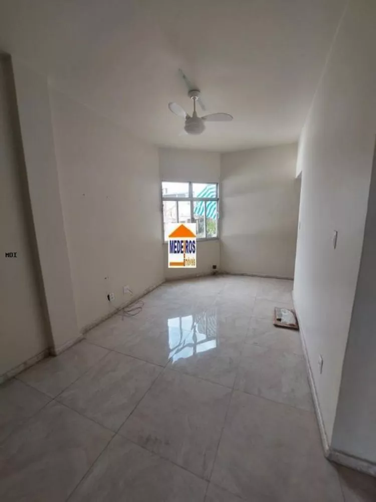 Apartamento à venda com 2 quartos, 95m² - Foto 3