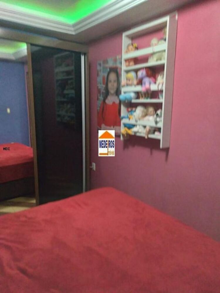 Casa à venda com 4 quartos, 180m² - Foto 7