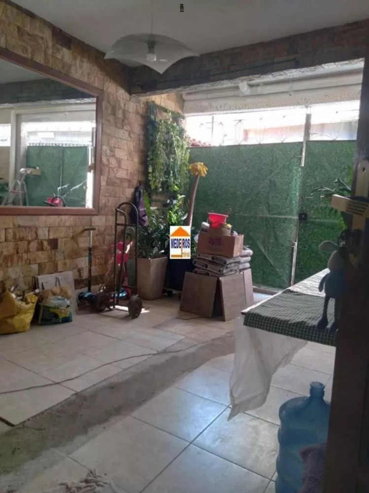 Casa, 4 quartos, 180 m² - Foto 11