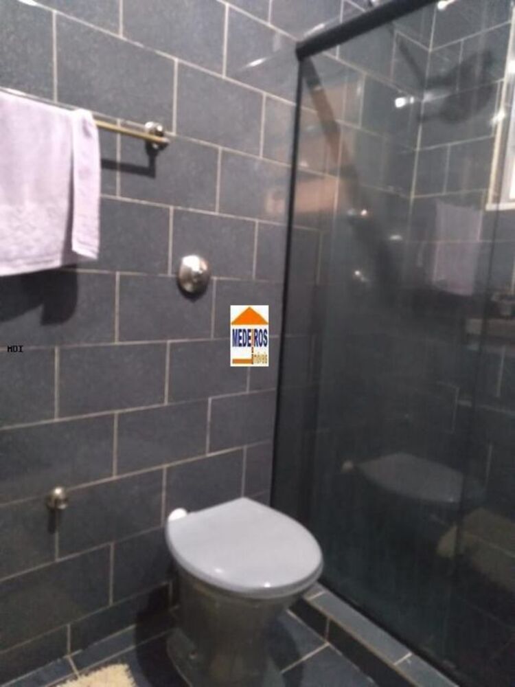 Casa à venda com 4 quartos, 180m² - Foto 8