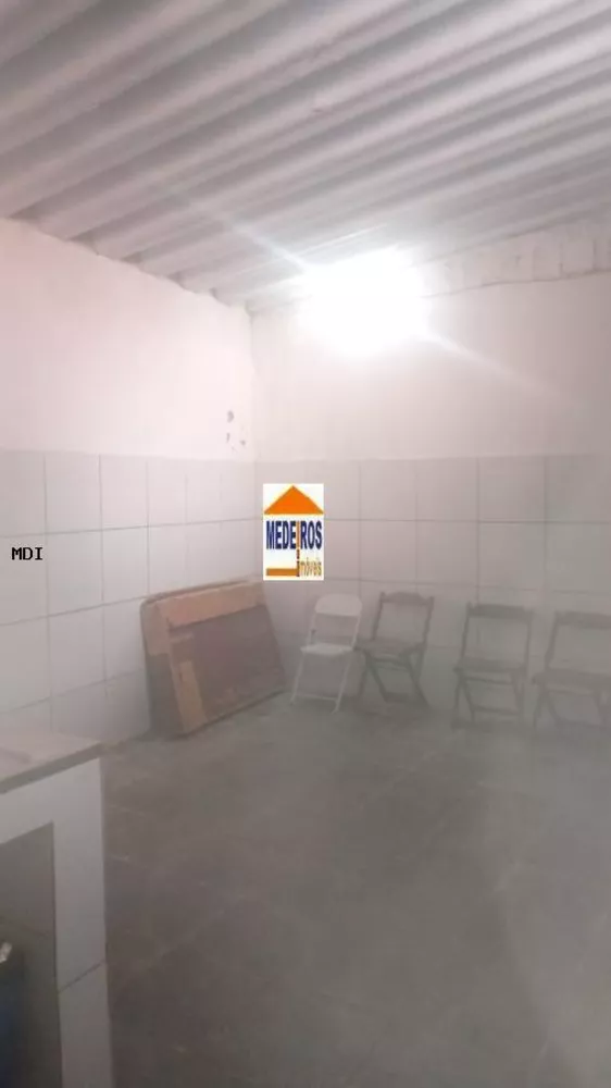 Casa, 2 quartos, 200 m² - Foto 11