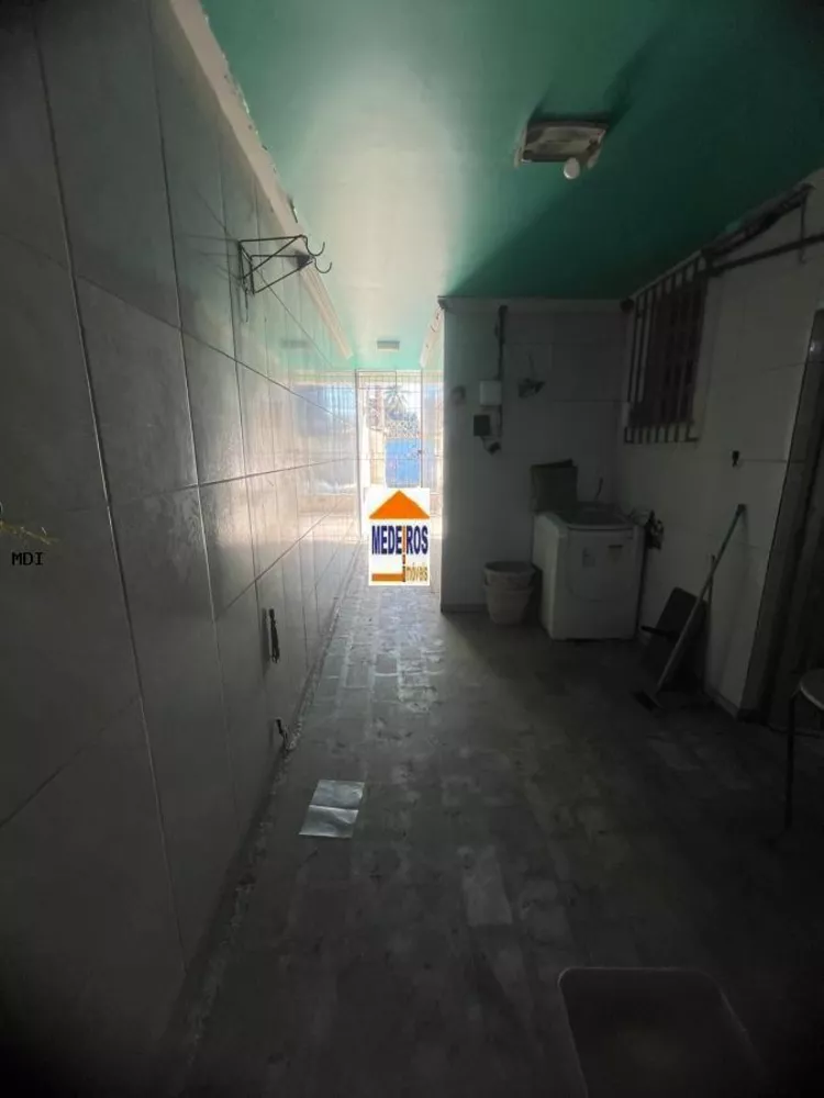 Casa, 4 quartos, 210 m² - Foto 28