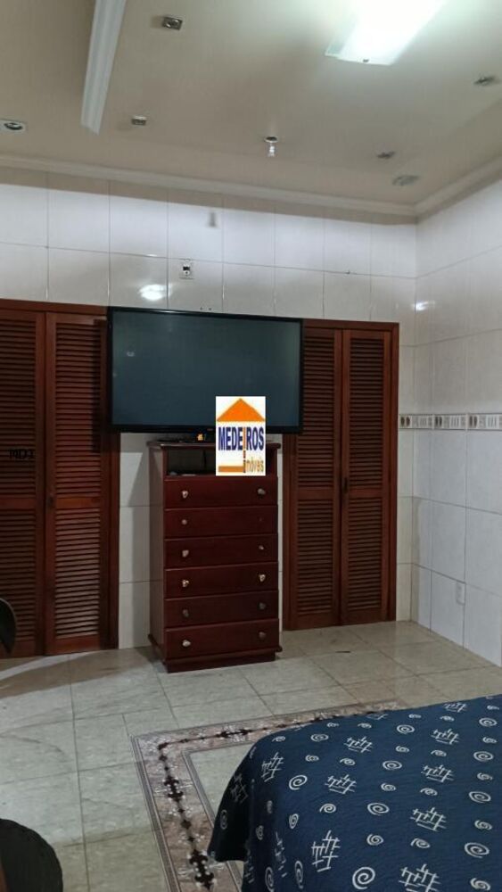 Casa, 4 quartos, 210 m² - Foto 18