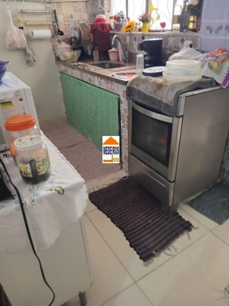 Casa à venda com 2 quartos, 90m² - Foto 10