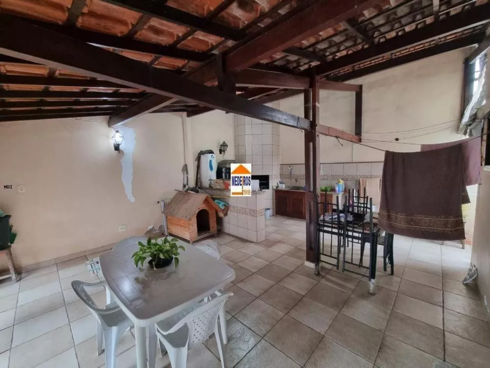 Casa, 2 quartos, 150 m² - Foto 1