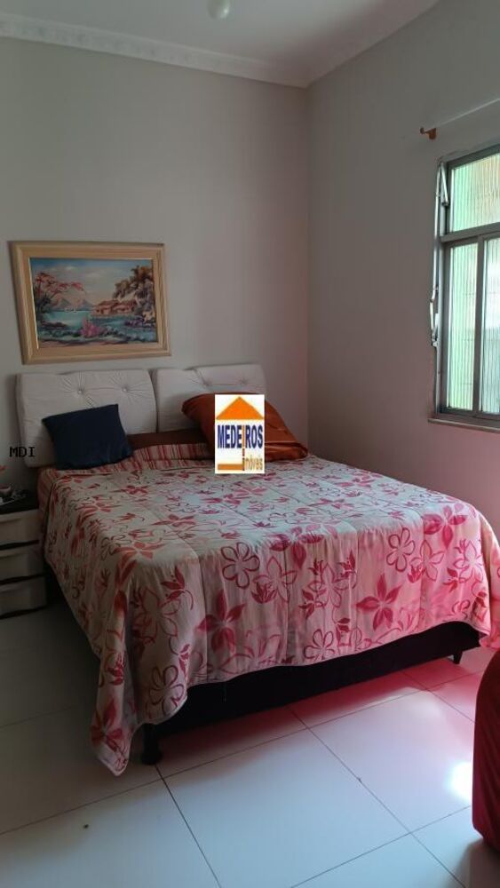 Casa à venda com 2 quartos, 90m² - Foto 5
