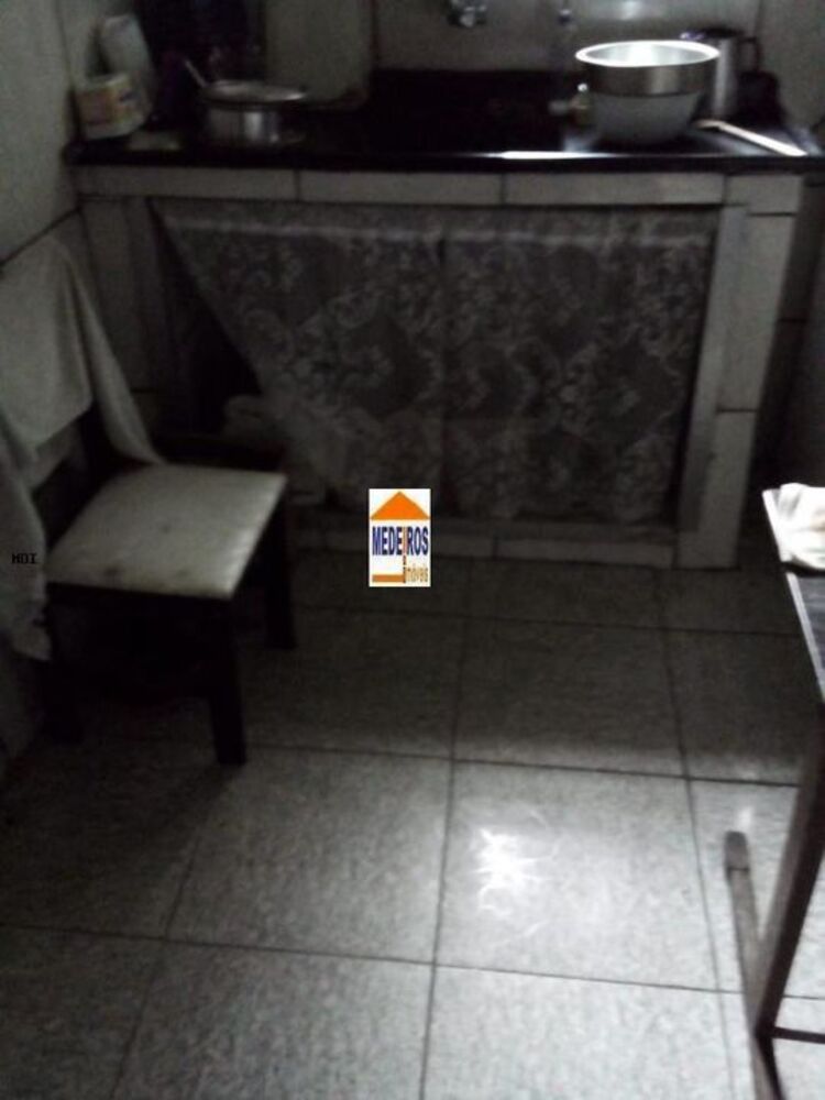 Casa, 1 quarto, 90 m² - Foto 2