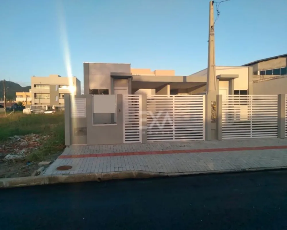 Casa, 3 quartos, 93 m² - Foto 1