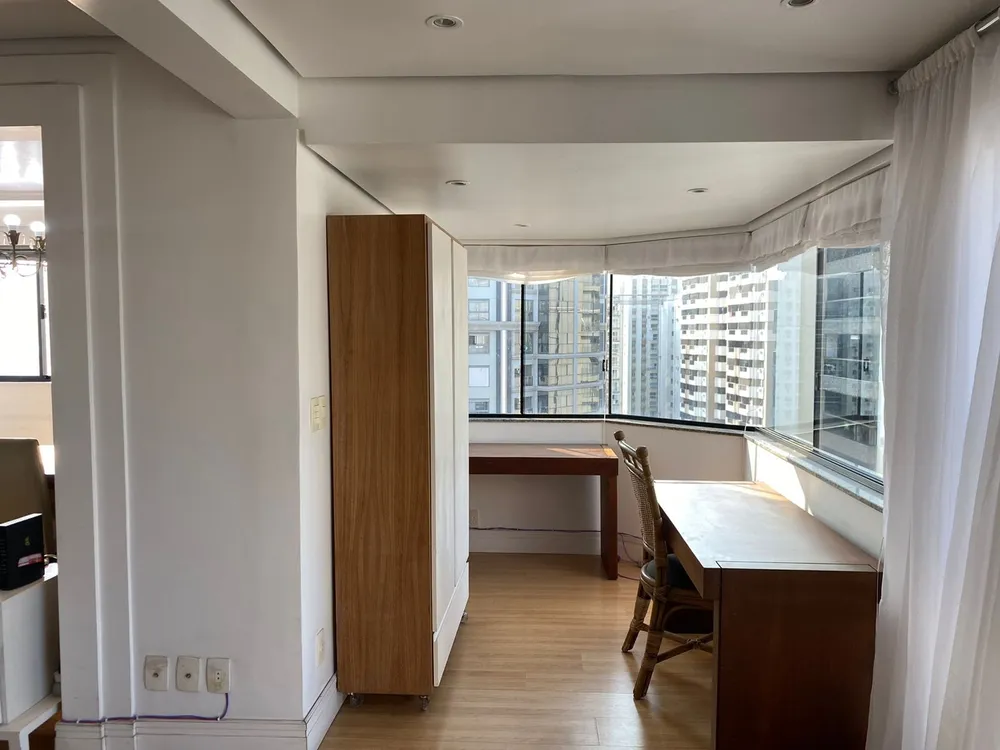 Apartamento, 4 quartos, 250 m² - Foto 3