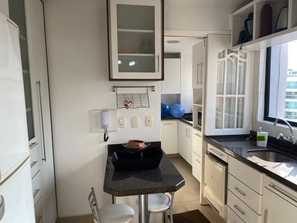 Apartamento, 4 quartos, 250 m² - Foto 11