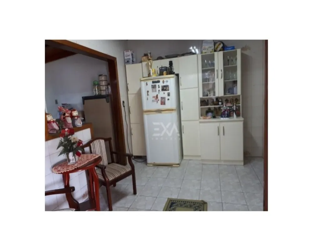 Casa, 3 quartos, 235 m² - Foto 6