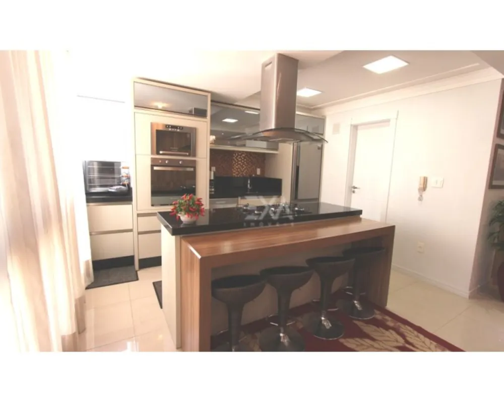 Apartamento, 3 quartos, 128 m² - Foto 1
