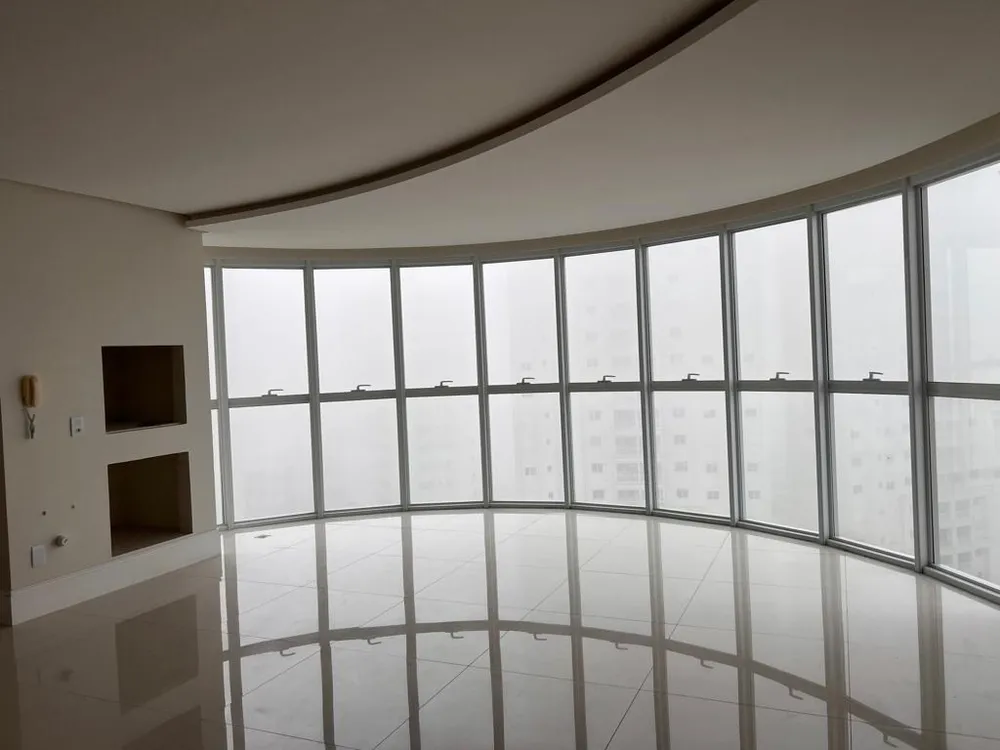 Apartamento, 4 quartos, 233 m² - Foto 7
